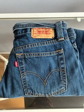 Levi's Low Slouch Jeans in Blue Denim with Red Tab